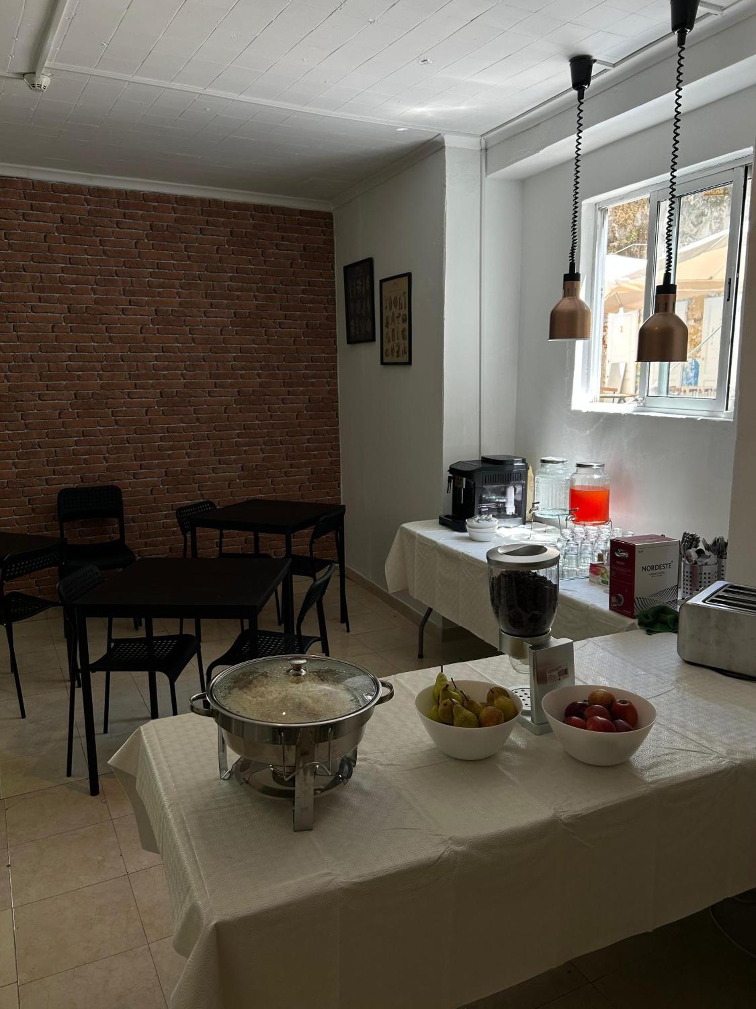 Hostel Samps